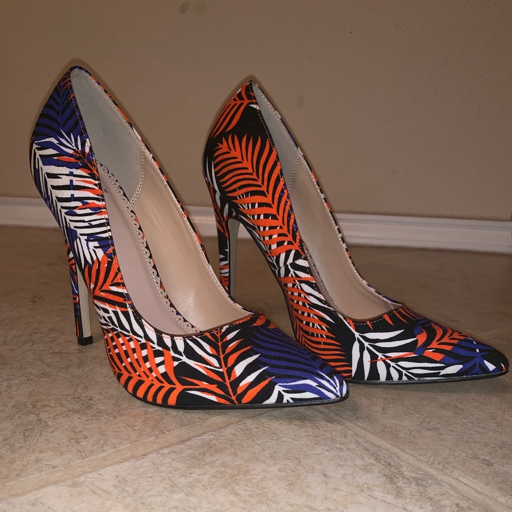 Like New Multi-Color Heels
